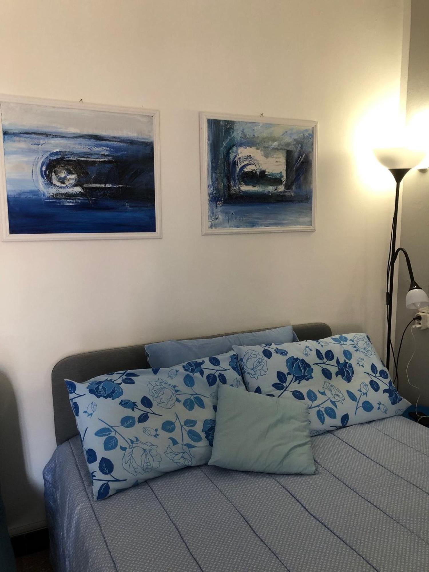 Welcome In The Cozy Blue Nest Pedestrian Menton Buitenkant foto